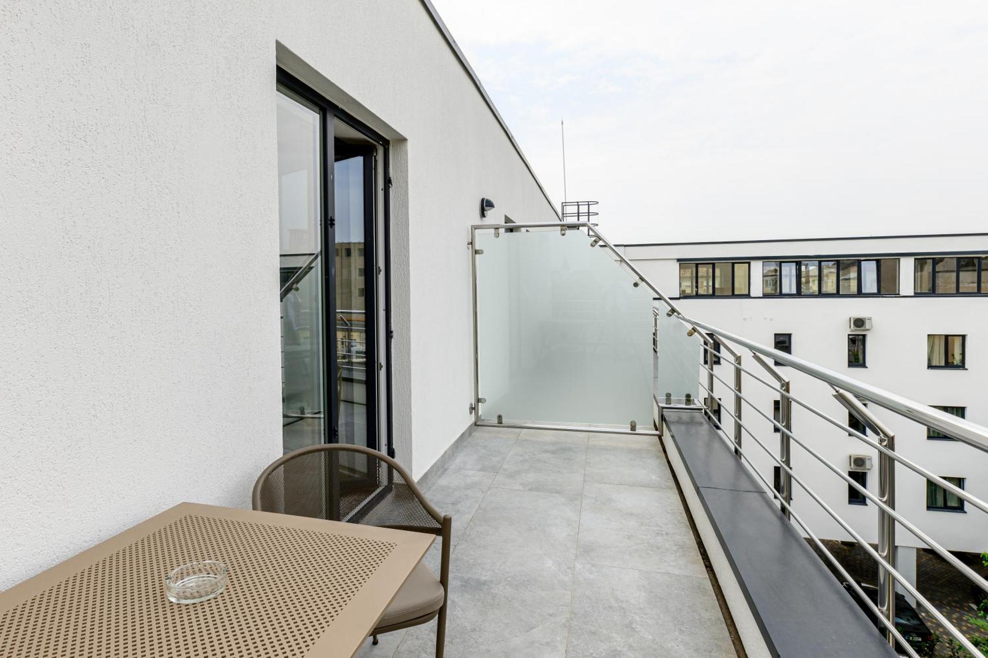 Hotel Serenity Timisoara Timişoara Exterior foto